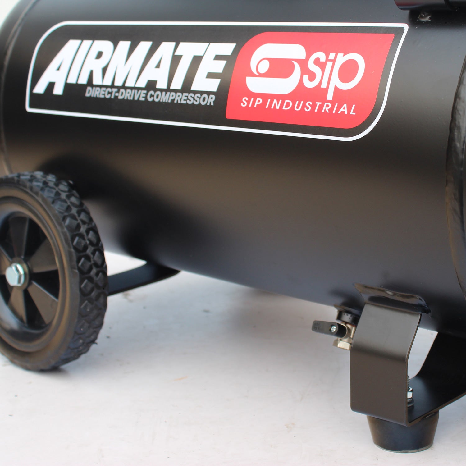 SIP 05479 DD 2hp 50ltr Low Noise Oil-Free Direct Drive Compressor
