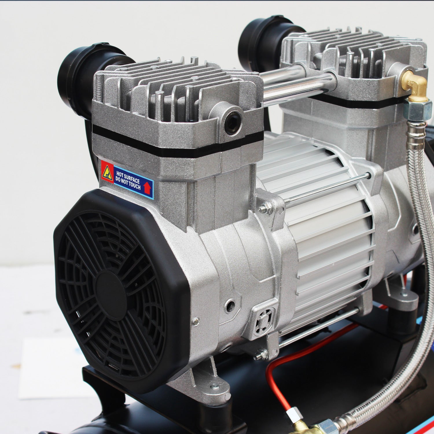 SIP QT AIR DD 1.5hp 24ltr Ultra Low Noise Oil-Free Direct Drive Compressor