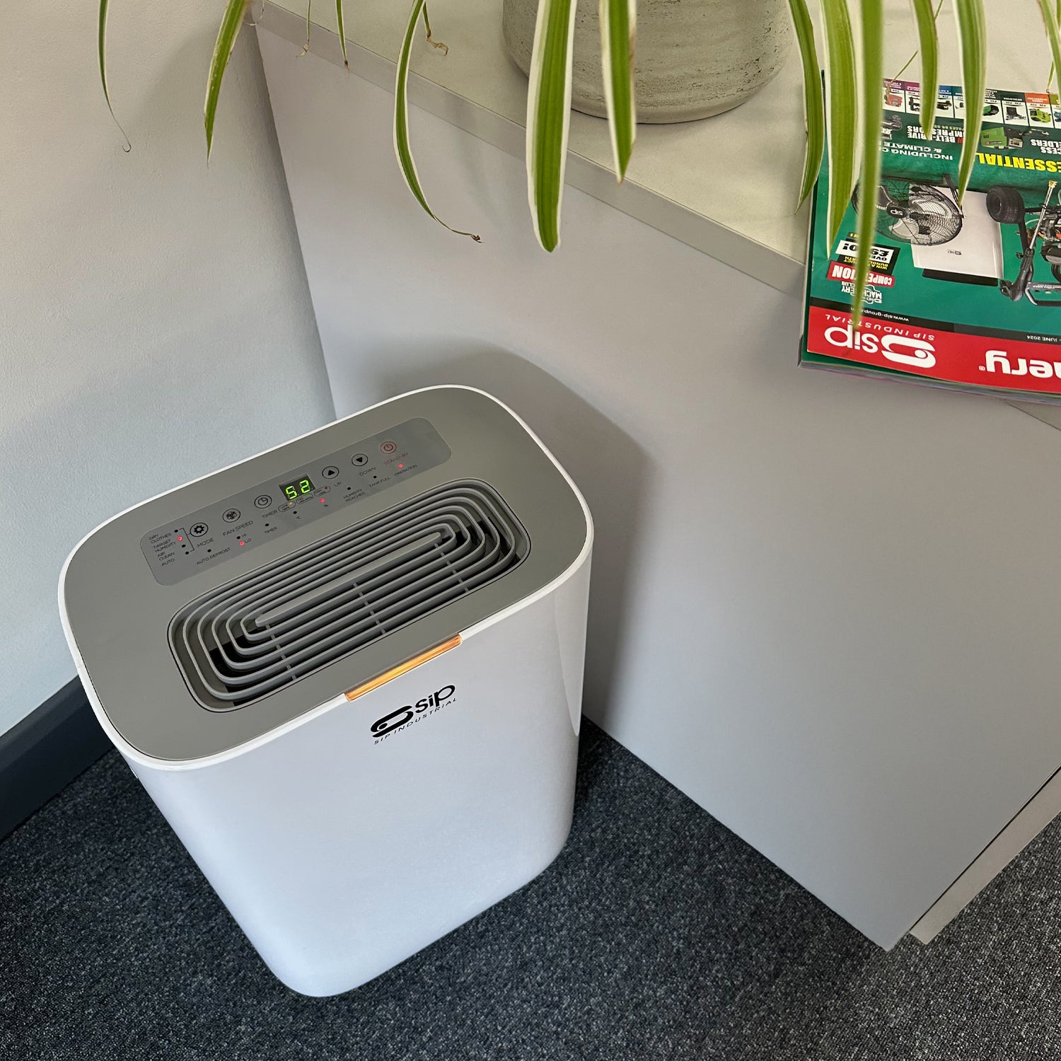 SIP 05648 20ltr Dehumidifier