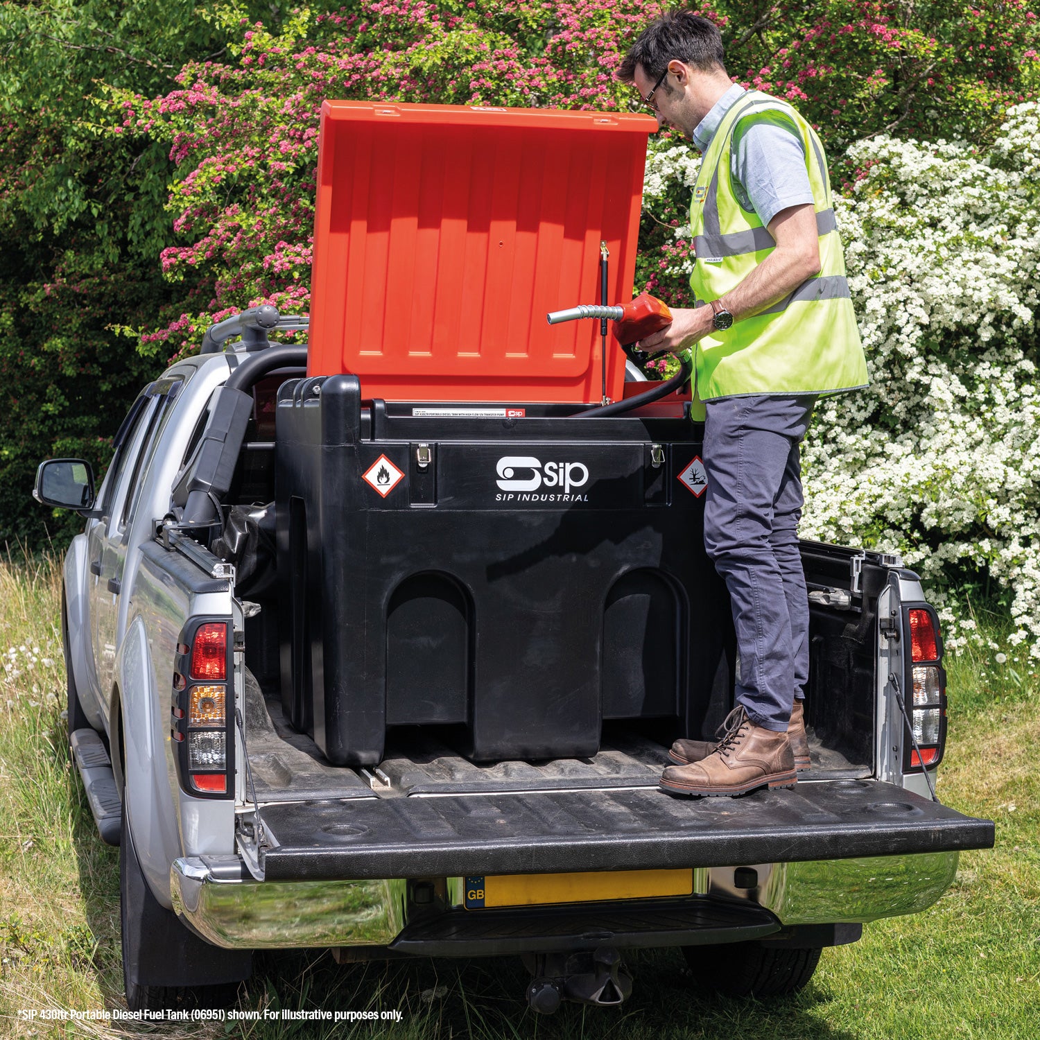 SIP 06950 200ltr Portable Diesel Tank with High-Flow 12v Transfer Pump