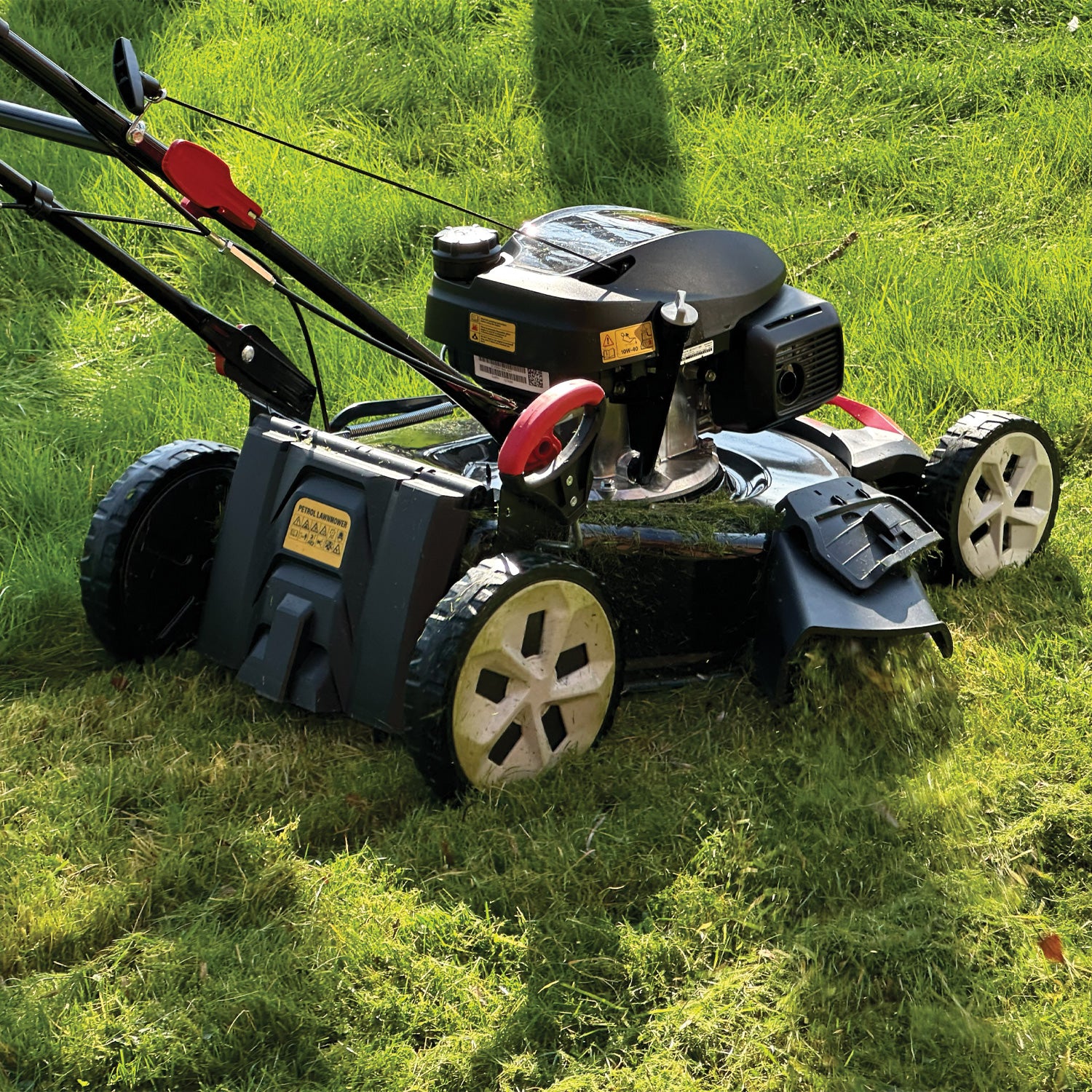 SIP 08228 Honda-Powered 56cm Petrol Lawnmower