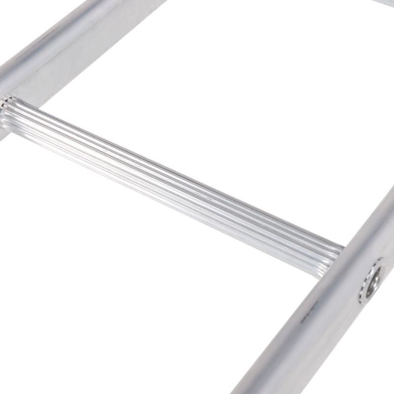 TB Davies 1305-000 4.35m Single Section Roof Ladder
