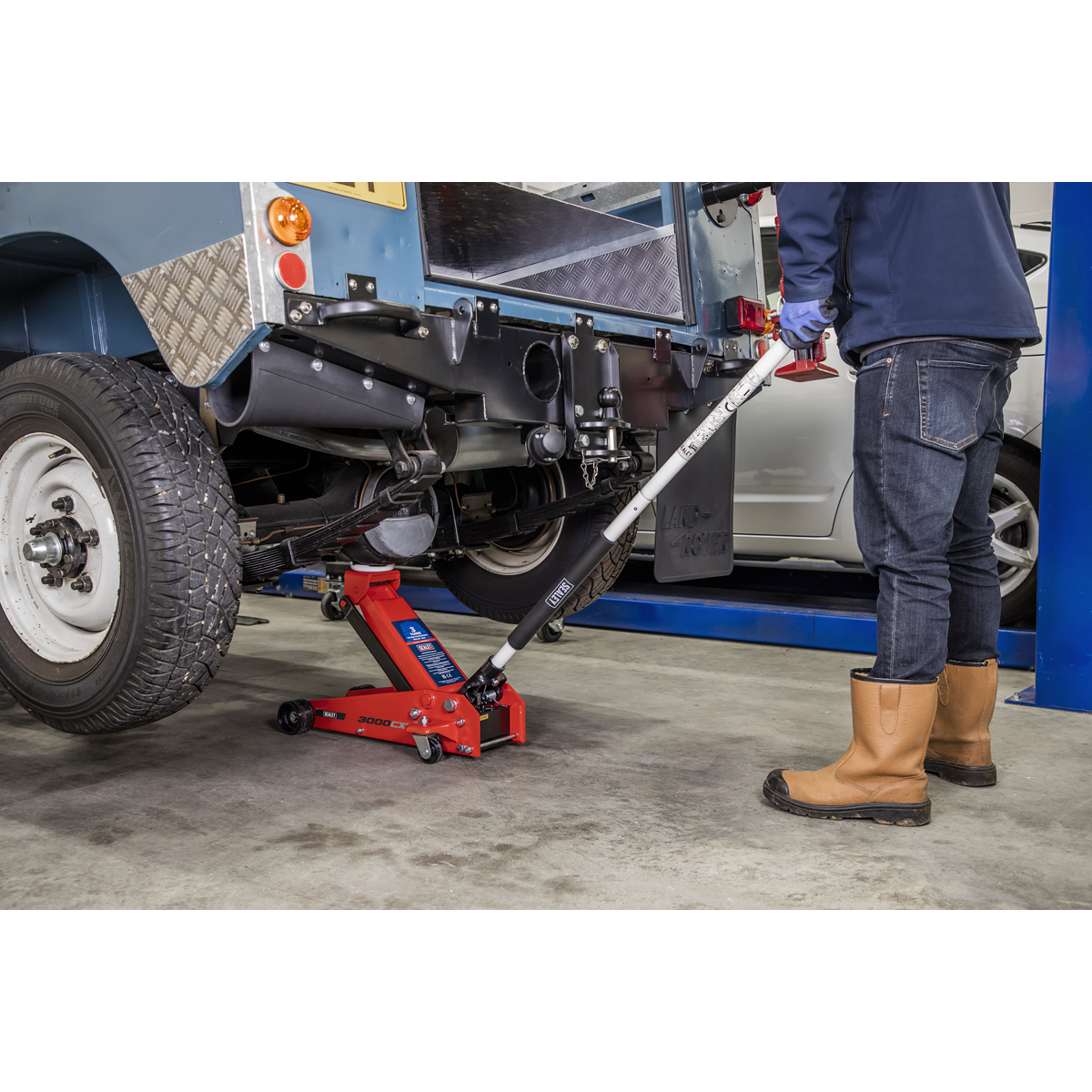 Sealey 3000CXDCOMBO1 Trolley Jack 3t & Axle Stands (Pair) 3t per Stand Combo