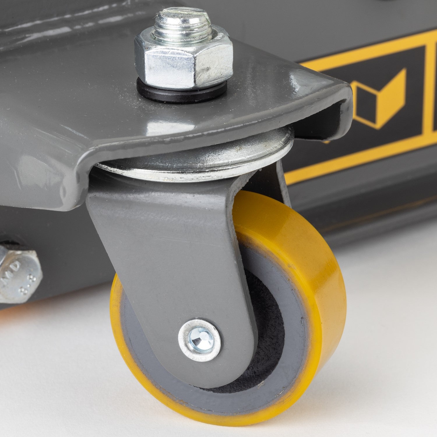 SIP 09714 WINNTEC +SERIES 3 Ton Low-Profile Trolley Jack