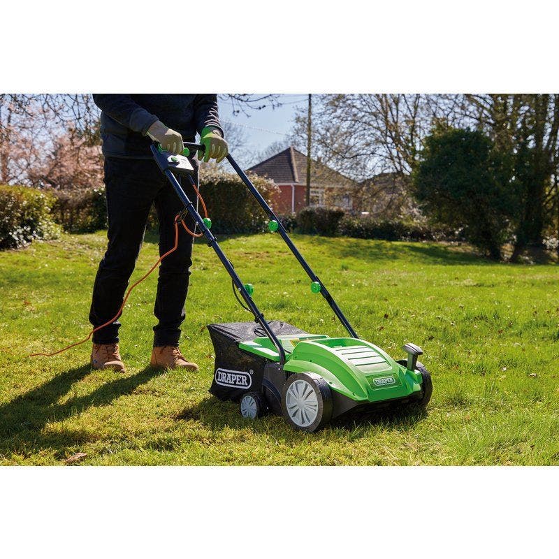 Draper 97921 230V Lawn Aerator/Scarifier (320mm)