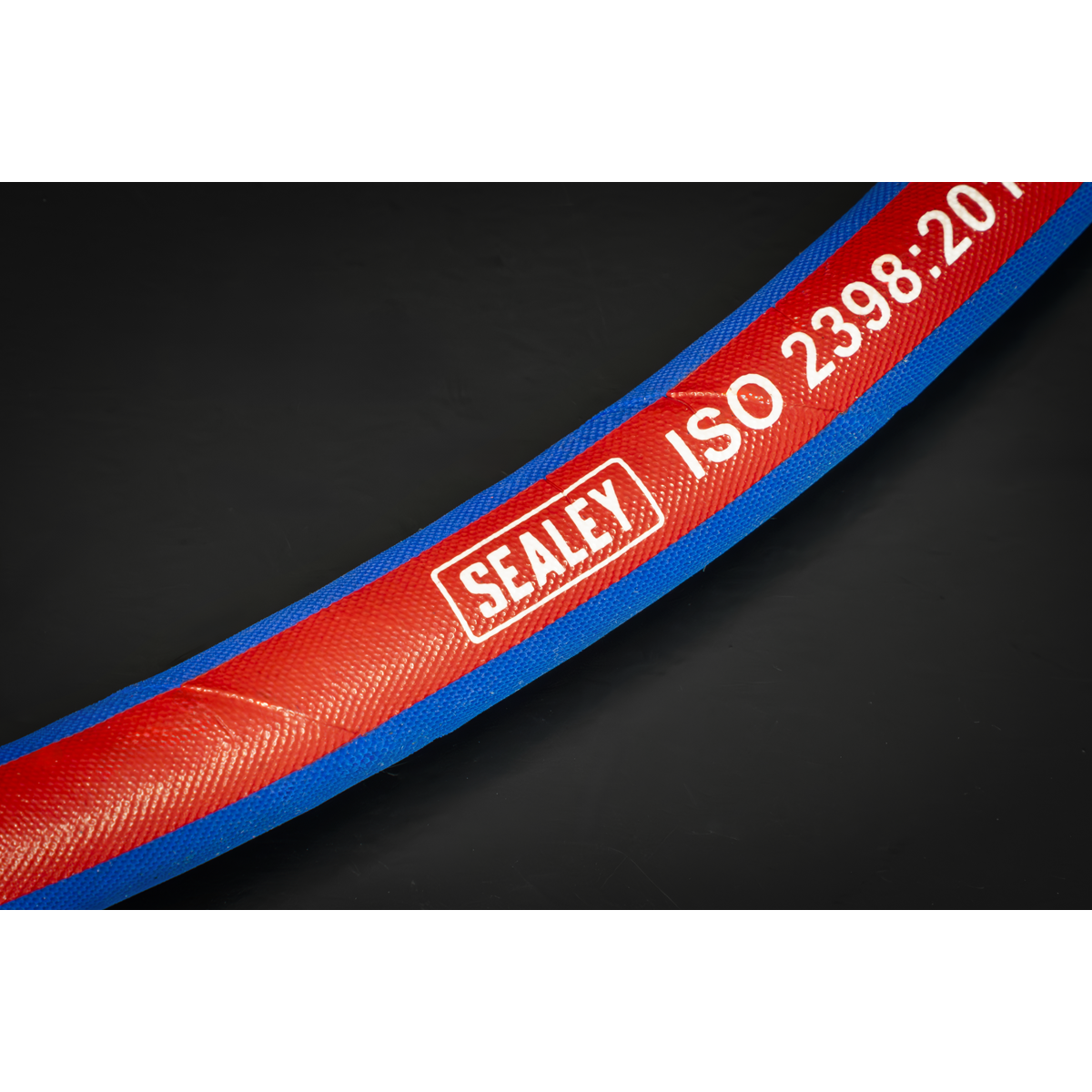 Sealey AH15R Extra-Heavy-Duty Air Hose with 1/4"BSP Unions with 15m x 8mm