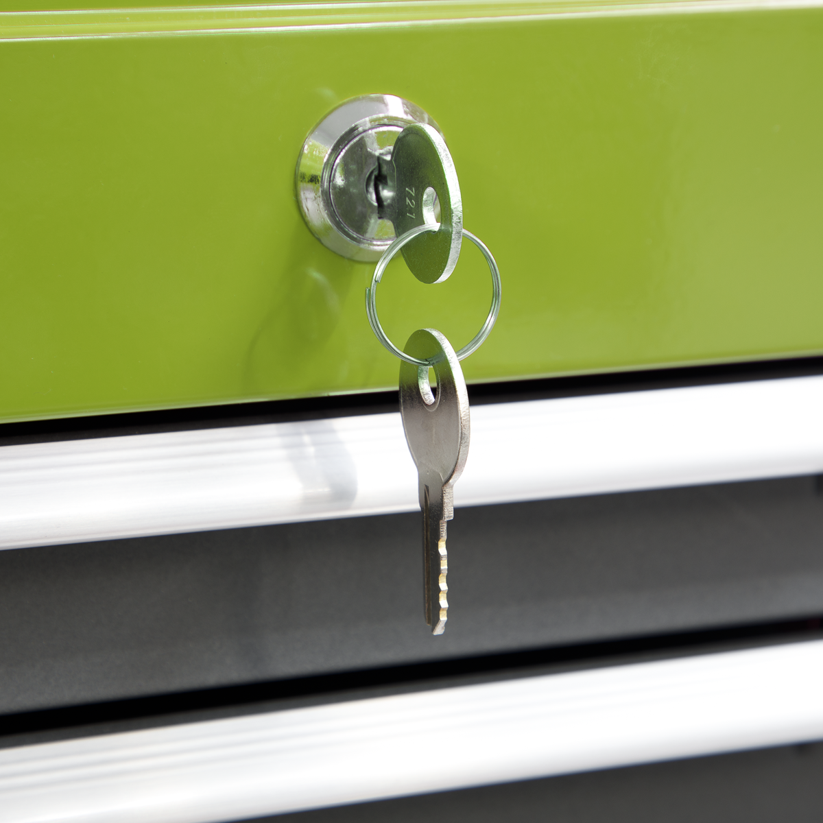 Sealey AP2200BBHVSTACK Topchest, Mid-Box & Rollcab 9 Drawer Stack - Hi-Vis Green