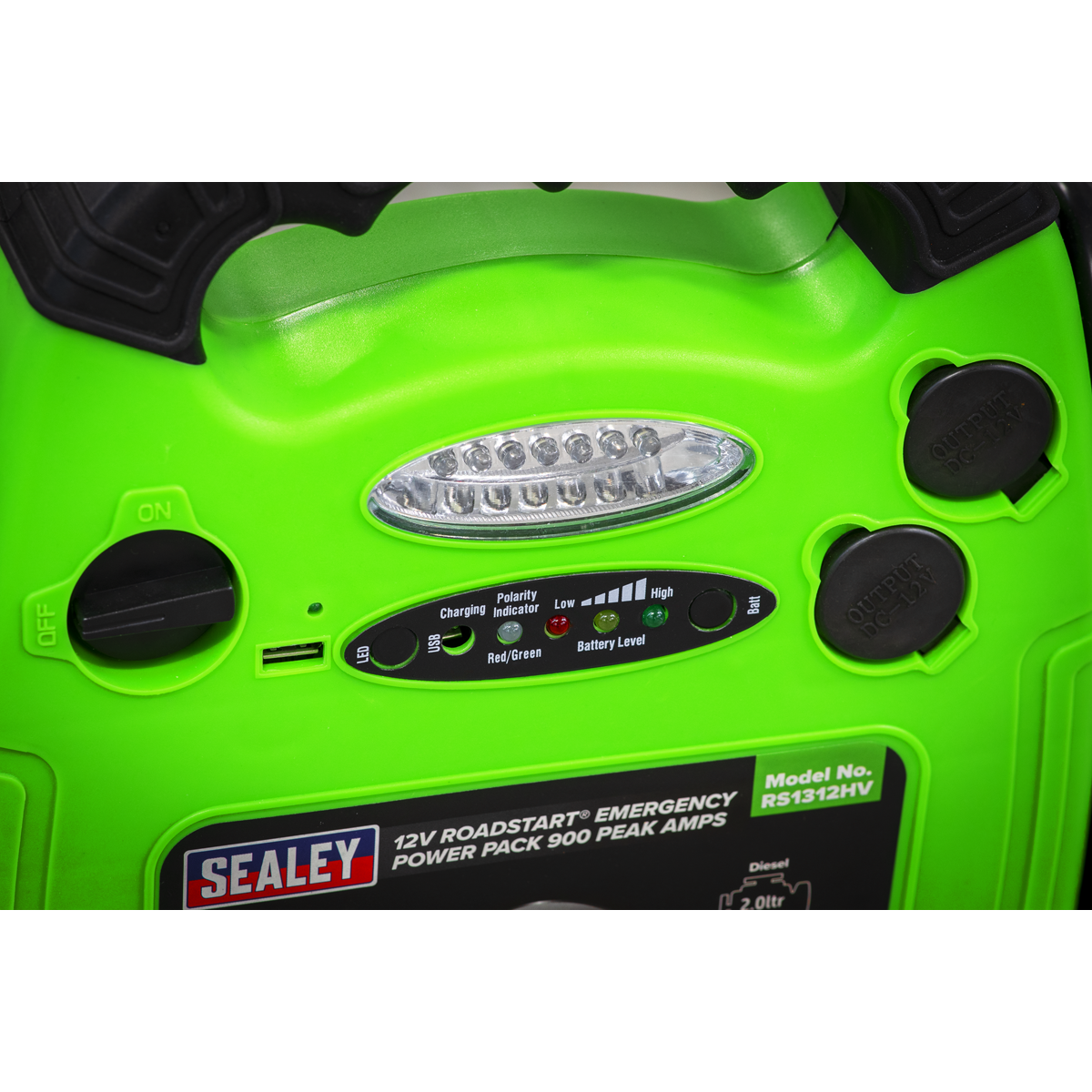 Sealey RS1312HV RoadStart Emergency Power Pack 12V 900 Peak Amps Hi-Vis Green