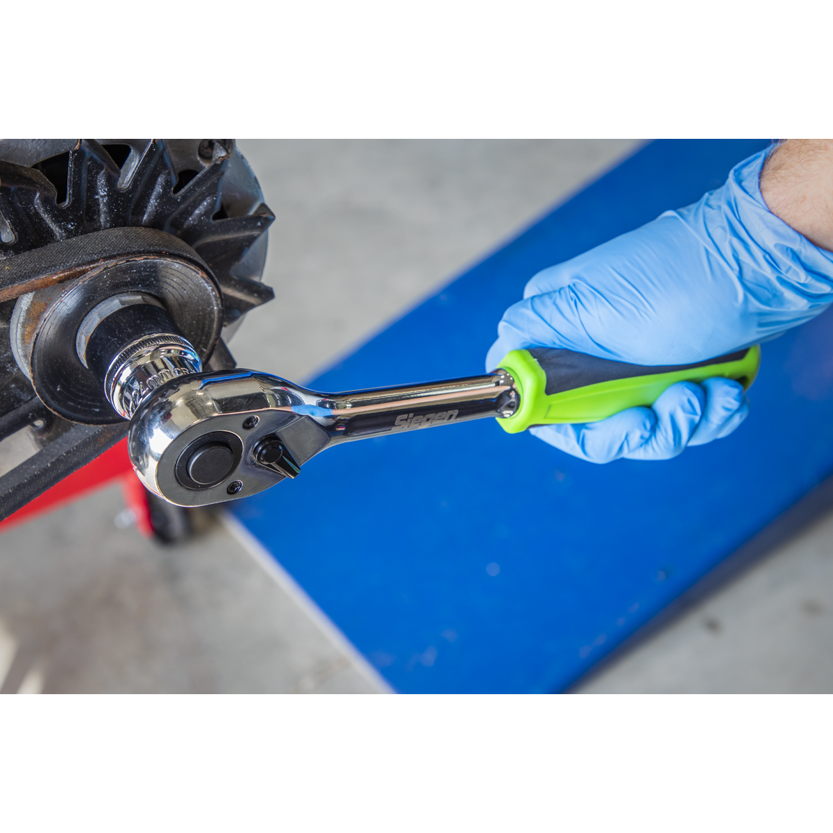 Sealey S01202 Ratchet Wrench 1/2"Sq Drive Pear-Head Flip Reverse