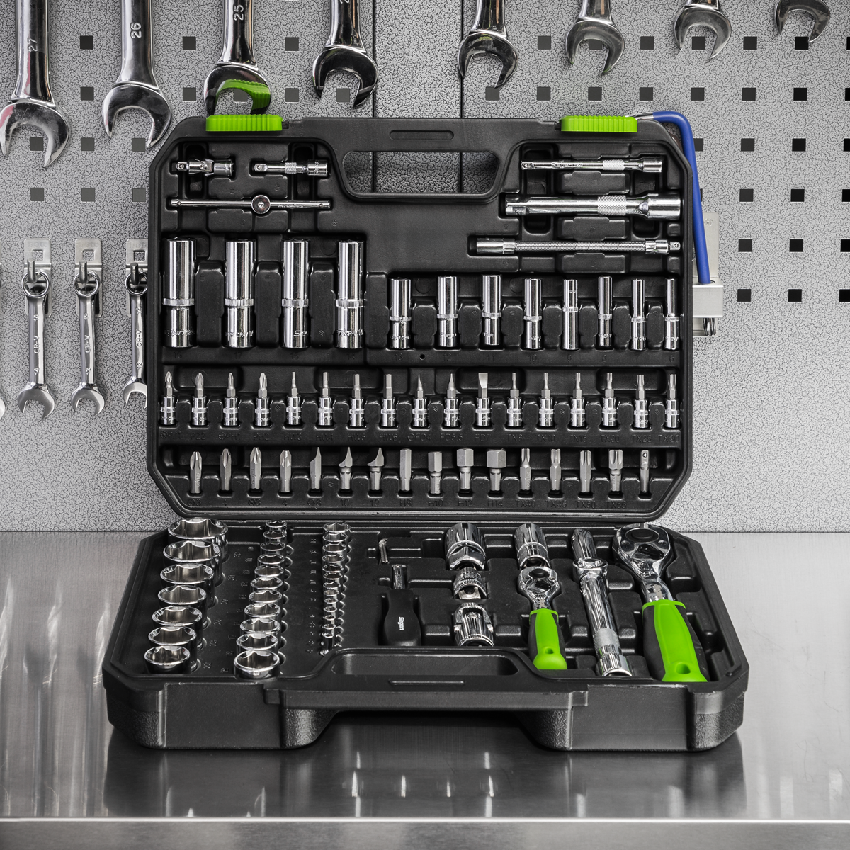 Sealey S01210 Socket Set 94pc 1/4" & 1/2"Sq Drive WallDrive® Metric