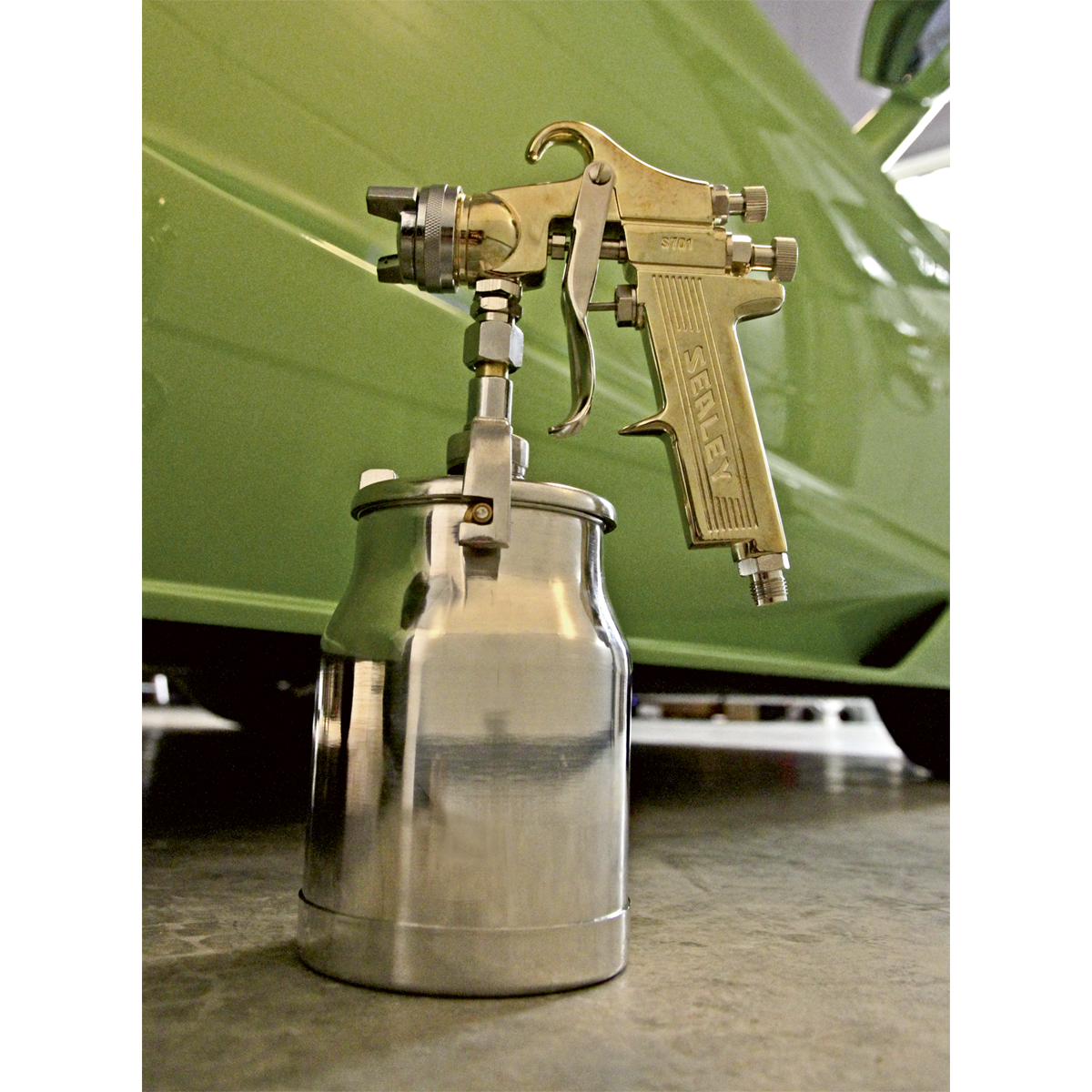 Sealey S701 Spray Gun Professional Suction Feed 1.8mm Set-Up