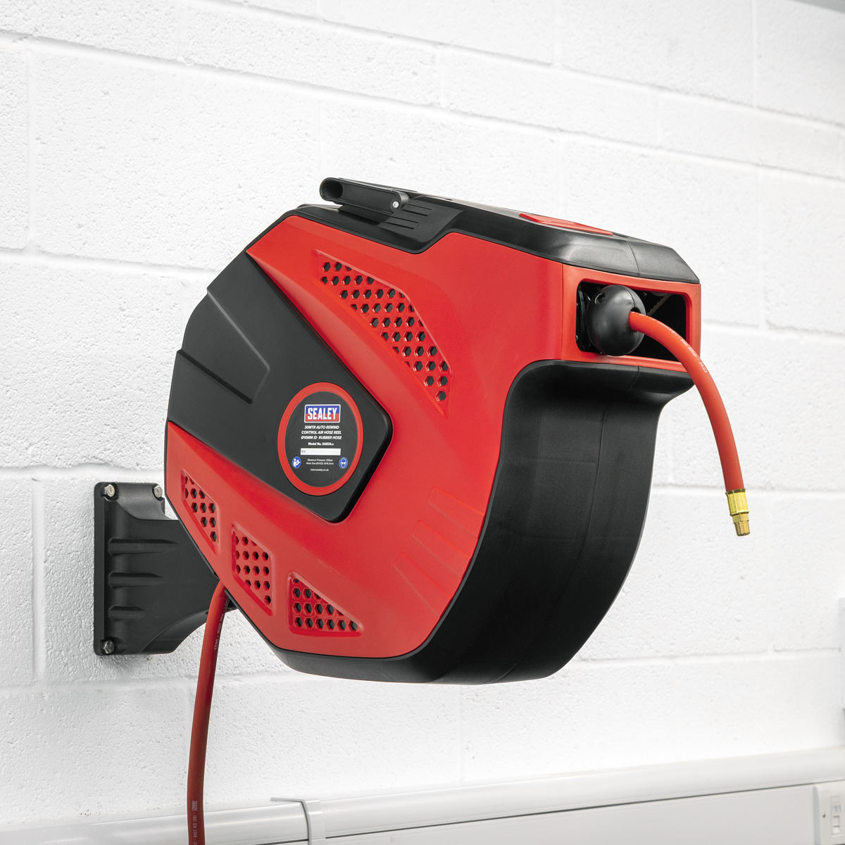 Sealey SA824 Air Hose Reel Auto-Rewind Control 30m 10mm ID - Rubber Hose