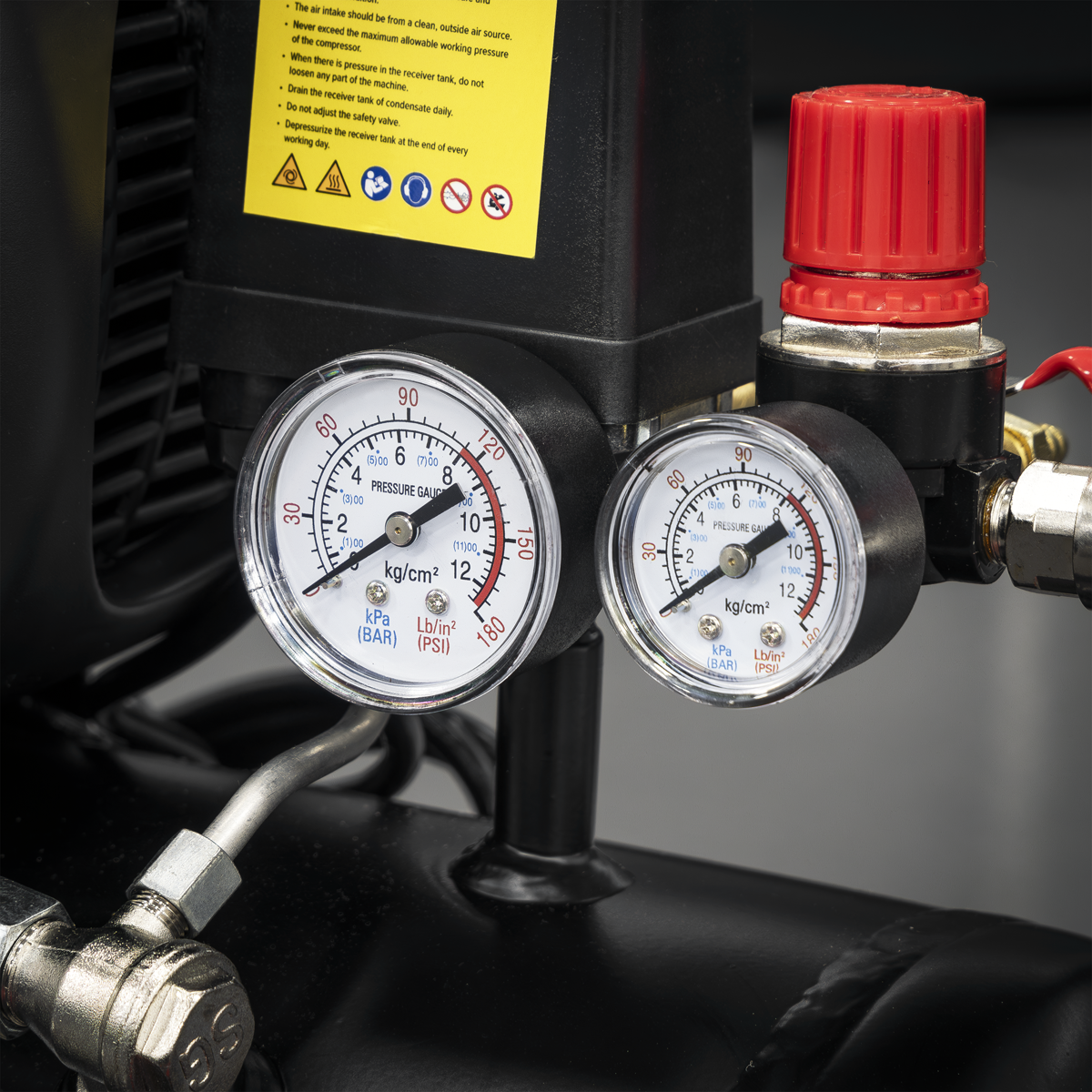Sealey SAC2420APK 24L Direct Drive Air Compressor 2hp with 4pc Air Accessory Kit