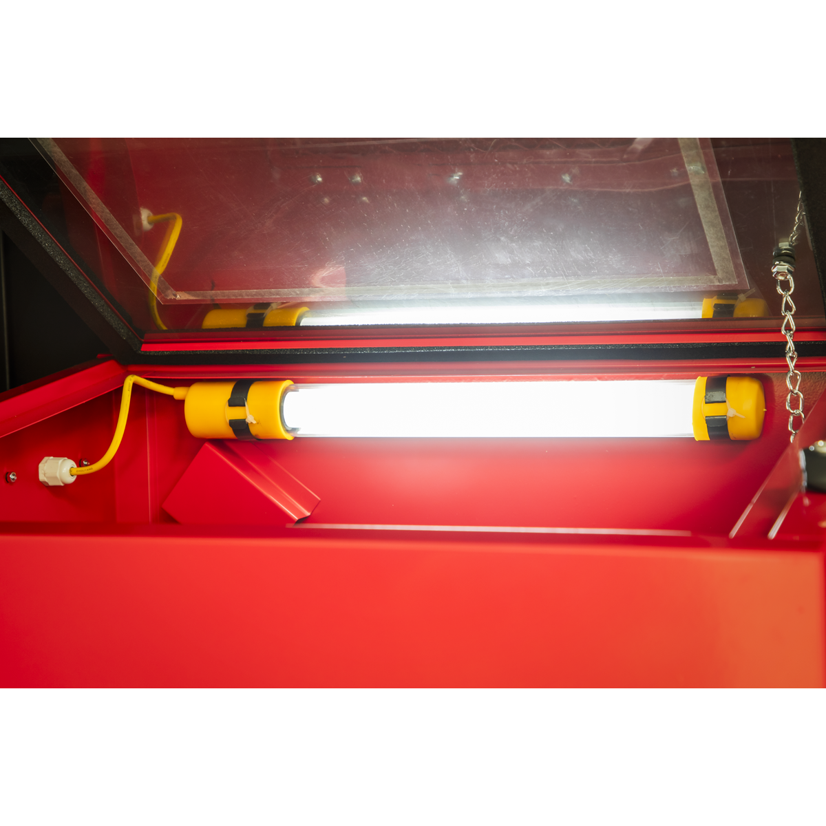 Sealey SB951 Shot Blast Cabinet with Gun 640 x 490 x 490mm