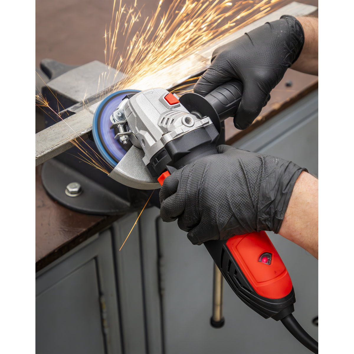 Sealey SG125EU 125mm Angle Grinder with Schuko Plug 1000W/230V