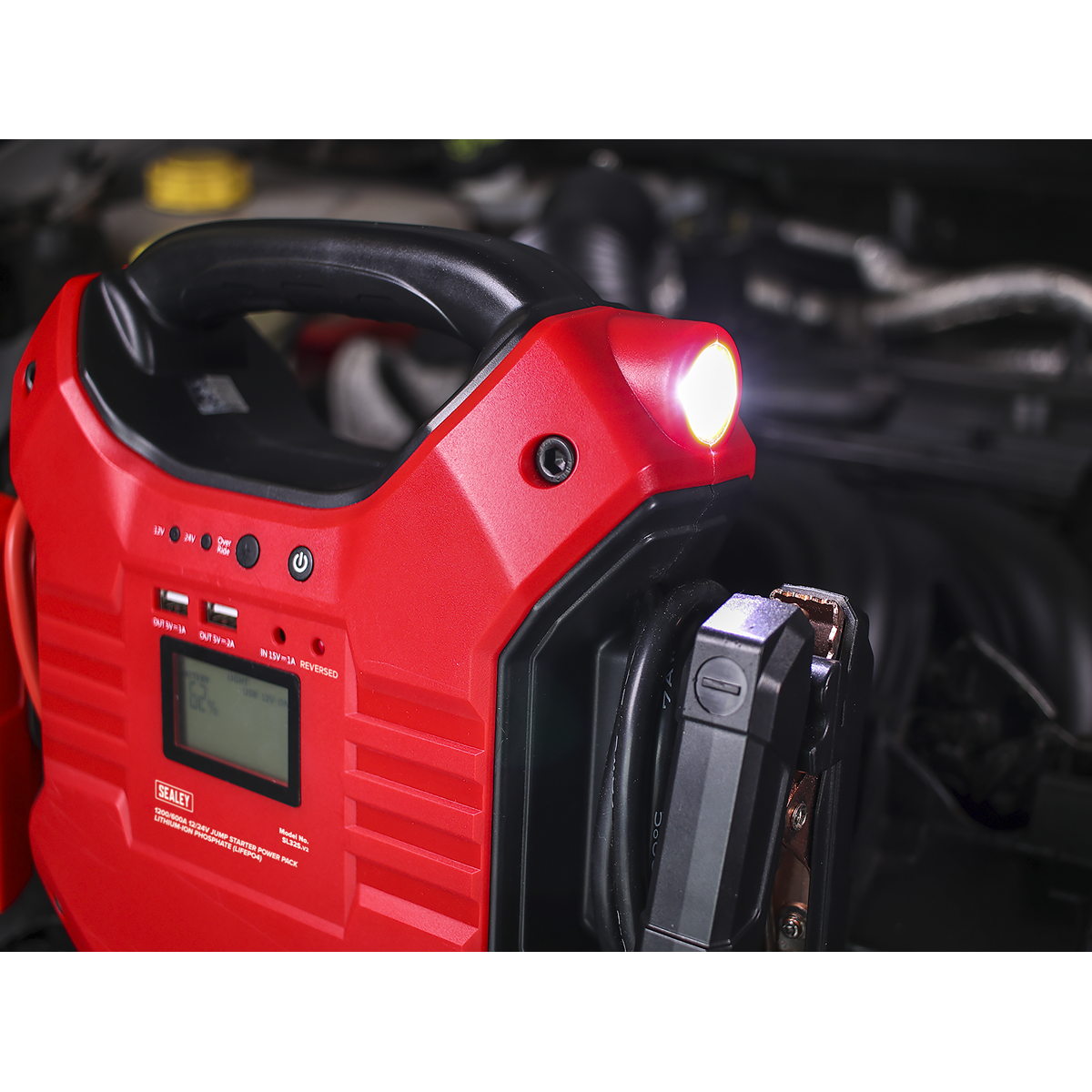 Sealey SL32S 12/24V Jump Starter Power Pack Lithium-ion Phosphate (LiFePo4) 1200/600 Peak Amps