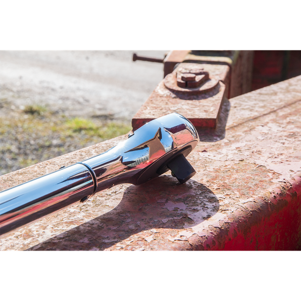 Sealey STW601 Torque Wrench 3/4"Sq Drive 237-983Nm(150-750lb.ft) Push-Through Calibrated