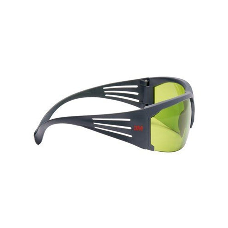 3M SecureFit Safety Glasses, Grey frame, Anti-Scratch, Welding Shade 1.7 Lens (Case of 20)
