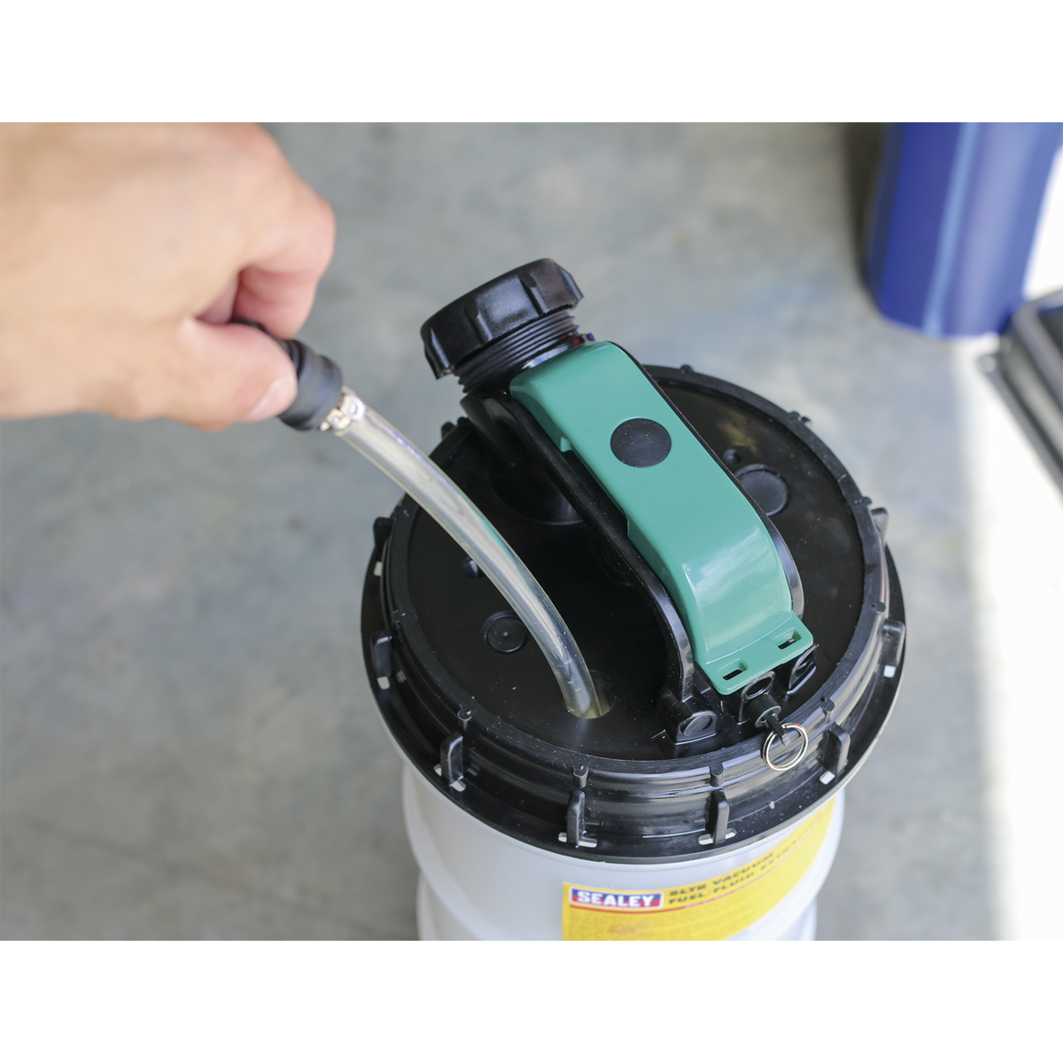 Sealey TP204 Vacuum Fuel/Fluid Extractor 8L