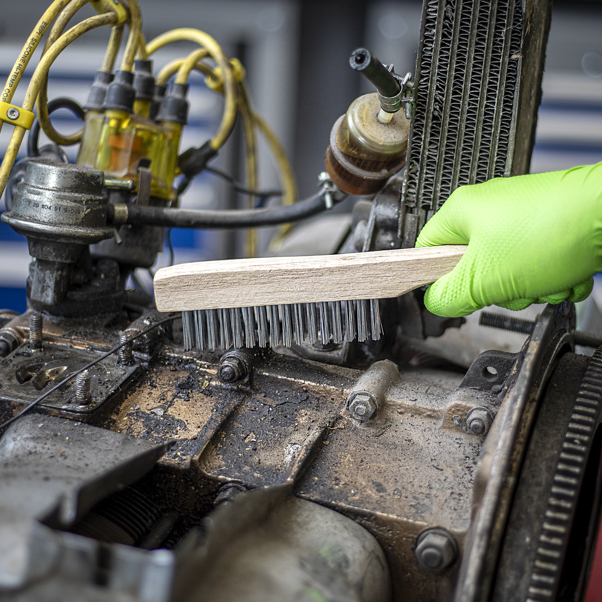 Sealey WB02 Engineer€™s Wire Brush with Steel Fill 260mm