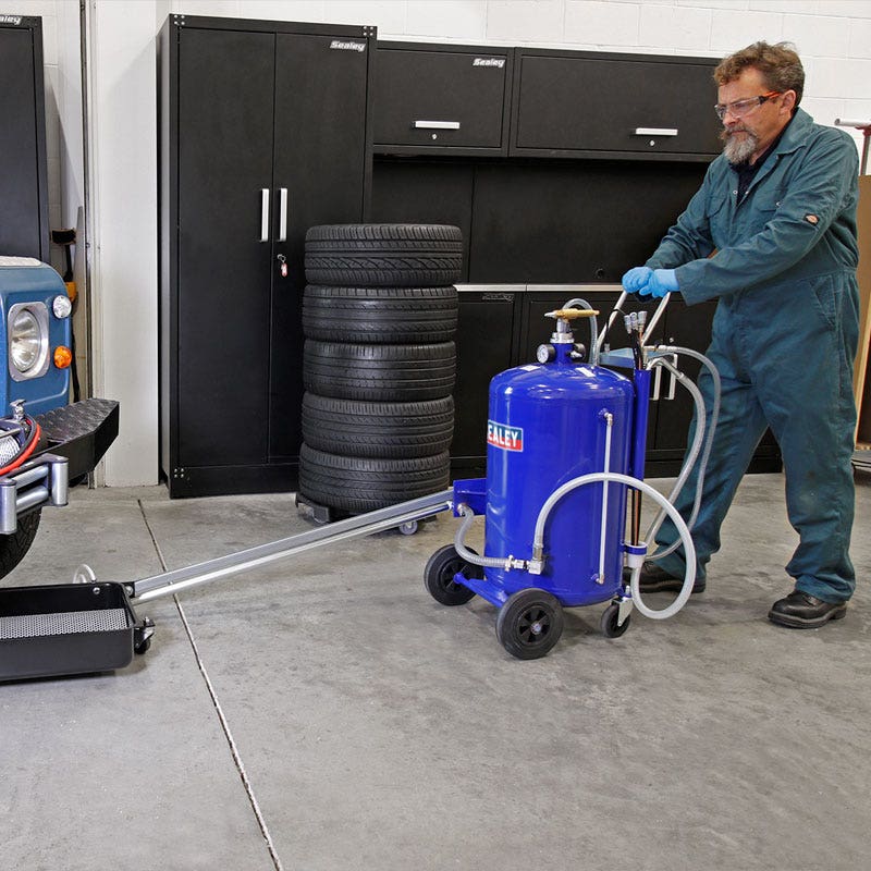 Sealey AK462DX Mobile Oil Drainer with Probes 80L Cantilever Air Discharge