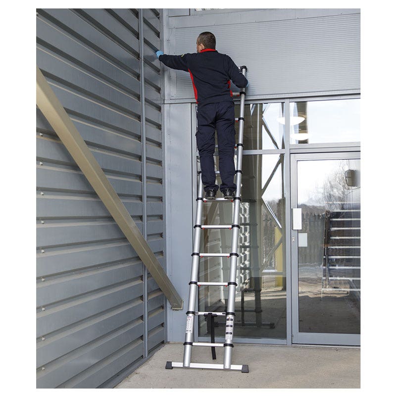 Sealey ATL11 Aluminium Telescopic Ladder 11-Tread EN 131