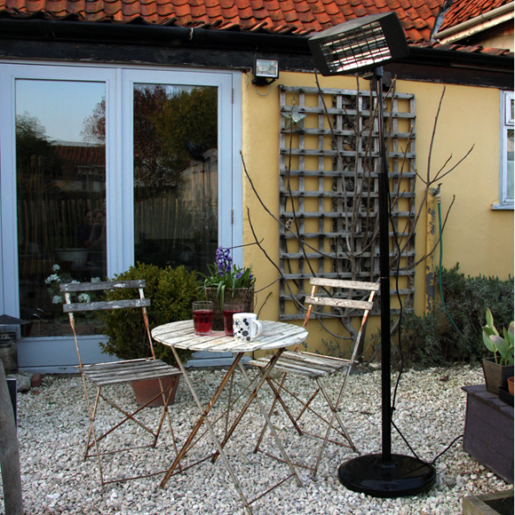 Sealey IFSH2003 Infrared Quartz Patio Heater 2000W/230V with Telescopic Floor Stand
