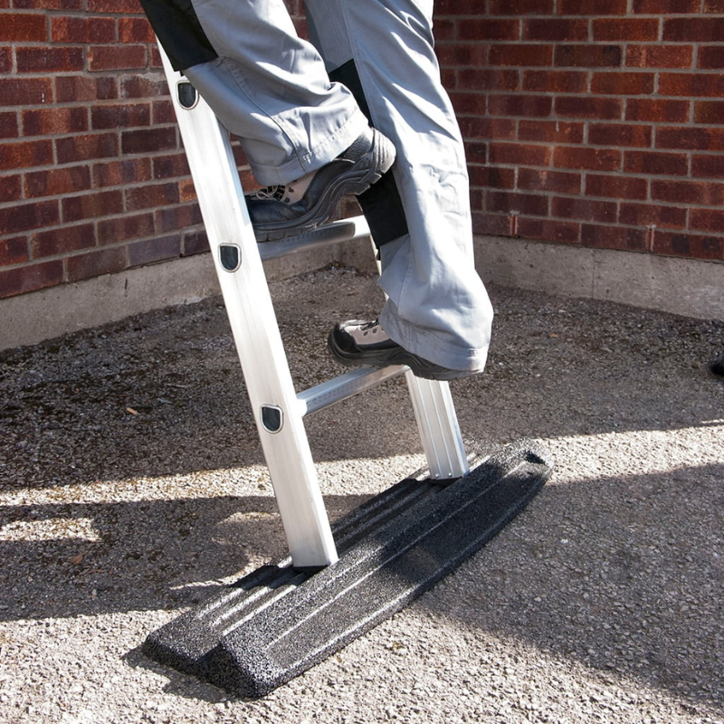 TB Davies 1400-200 Ladder Base