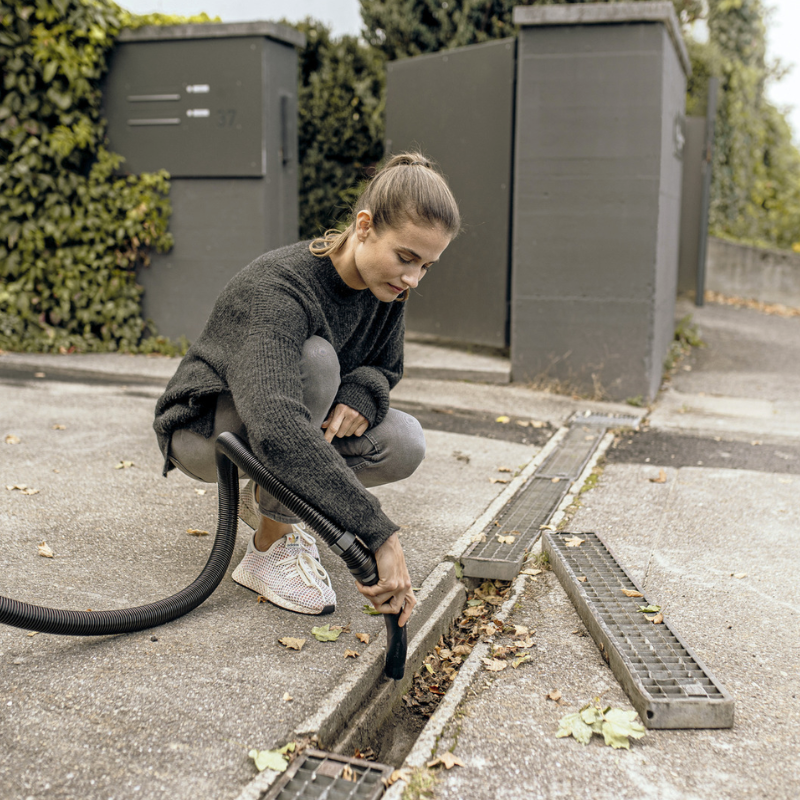 Karcher WD4 Wet and Dry Vacuum Cleaner
